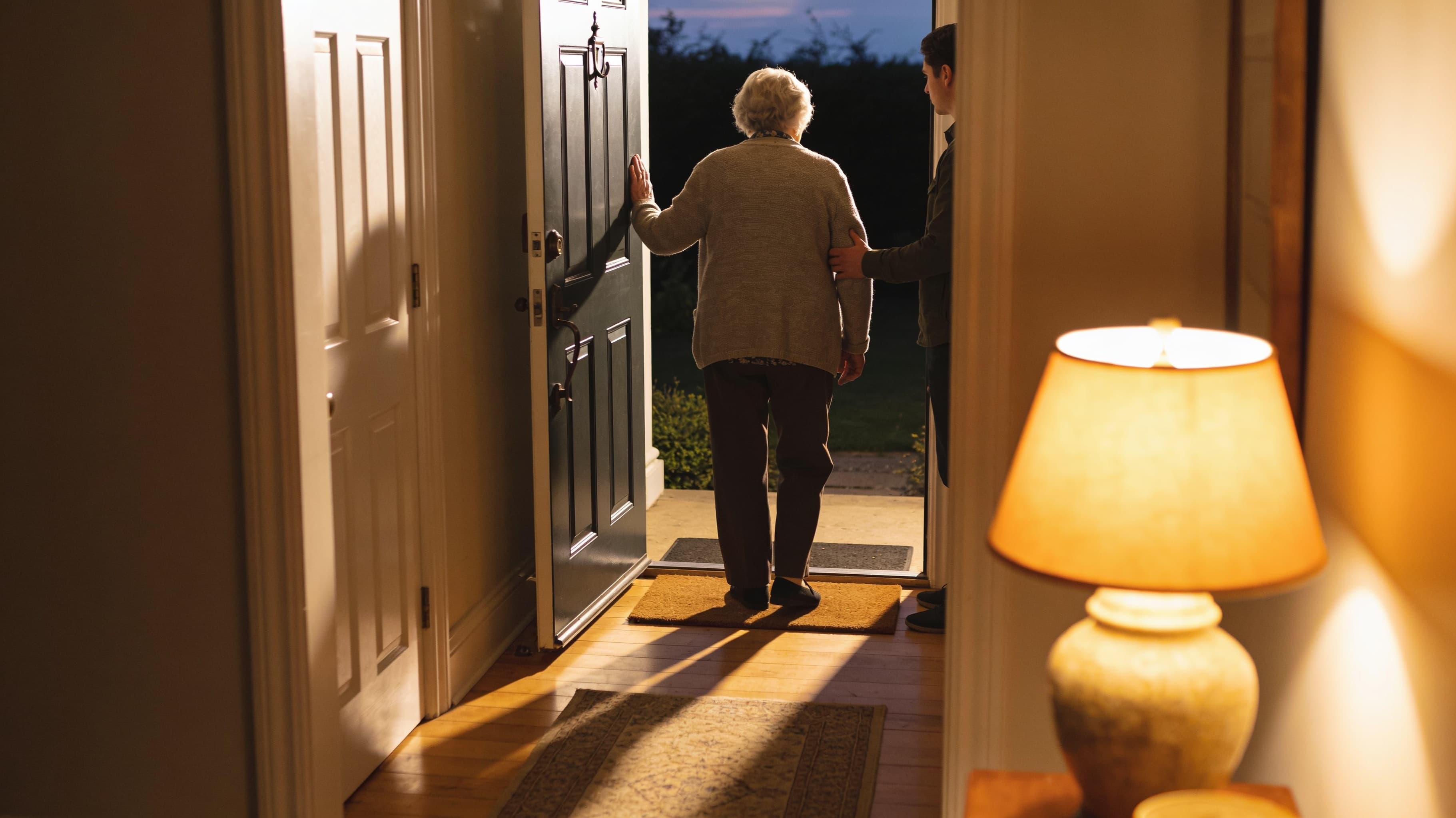 When Dementia Leads to Wandering: Prevention Tips and Safety Plans for Families
